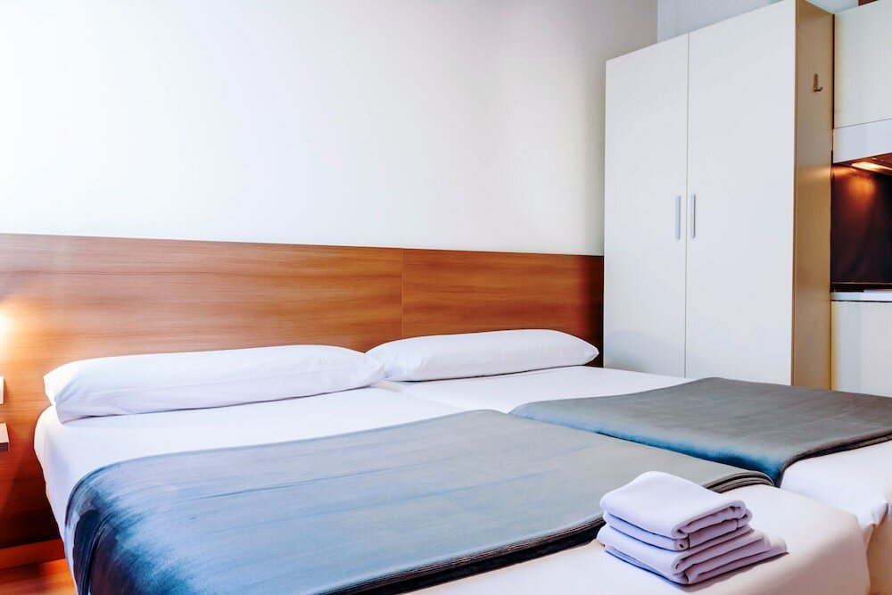 Фото Vertice Roomspace Madrid