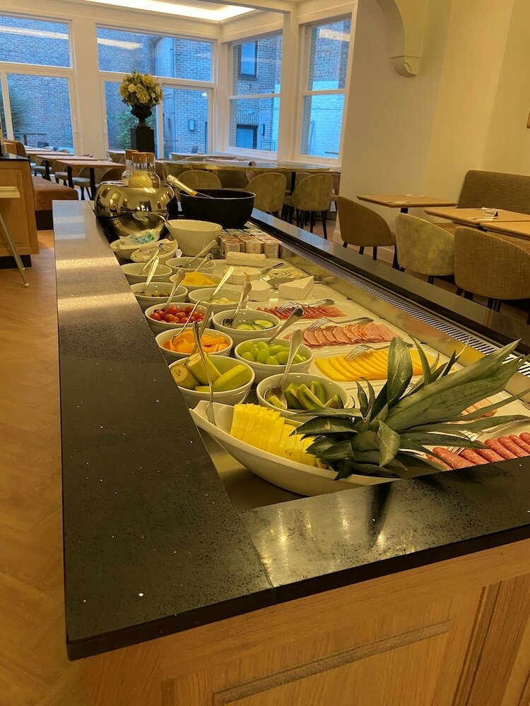 Фото Hotel du Theatre