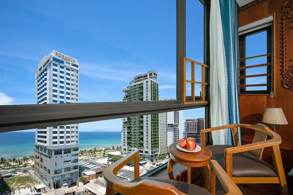 Фото Monalisa Luxury Hotel