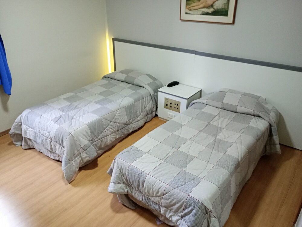 Фото Hotel Carillon