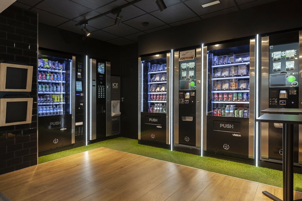 Фото Vertice Roomspace Madrid