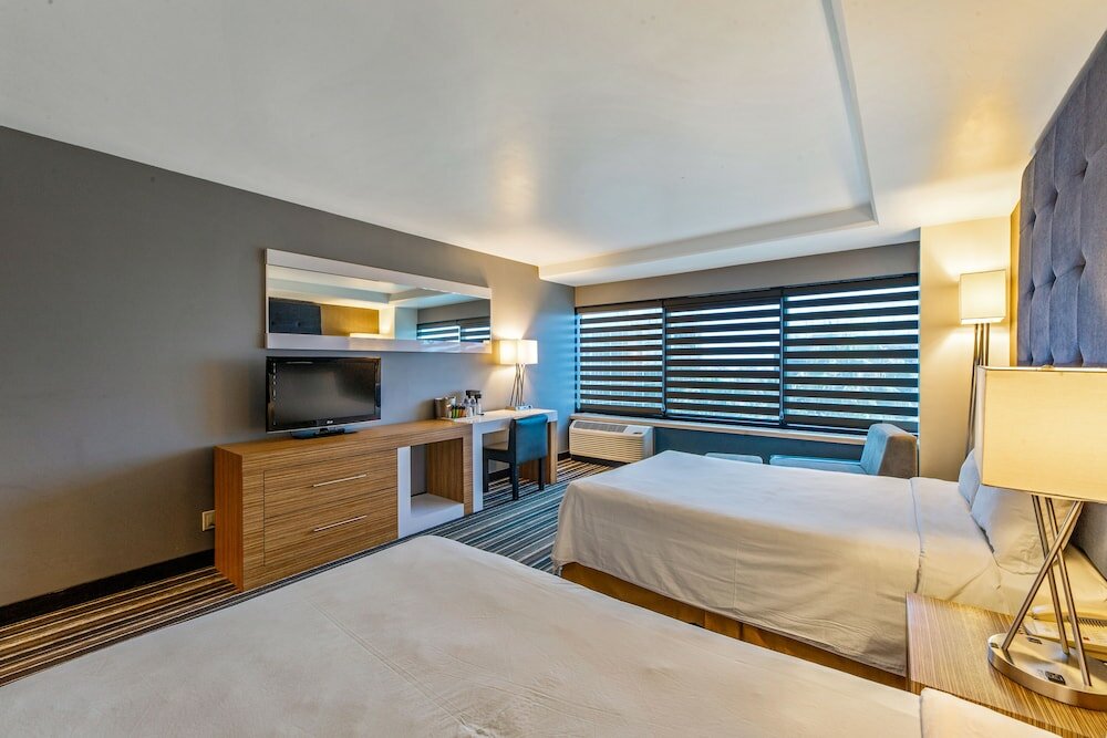 Фото Hotel Huntington Beach