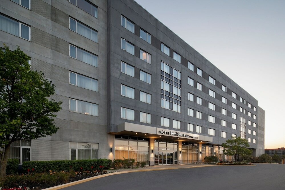 Фото Residence Inn by Marriott Montreal Airport