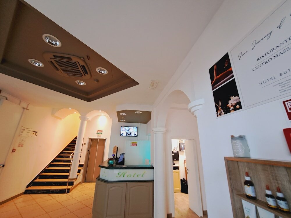 Фото Hotel Butterfly