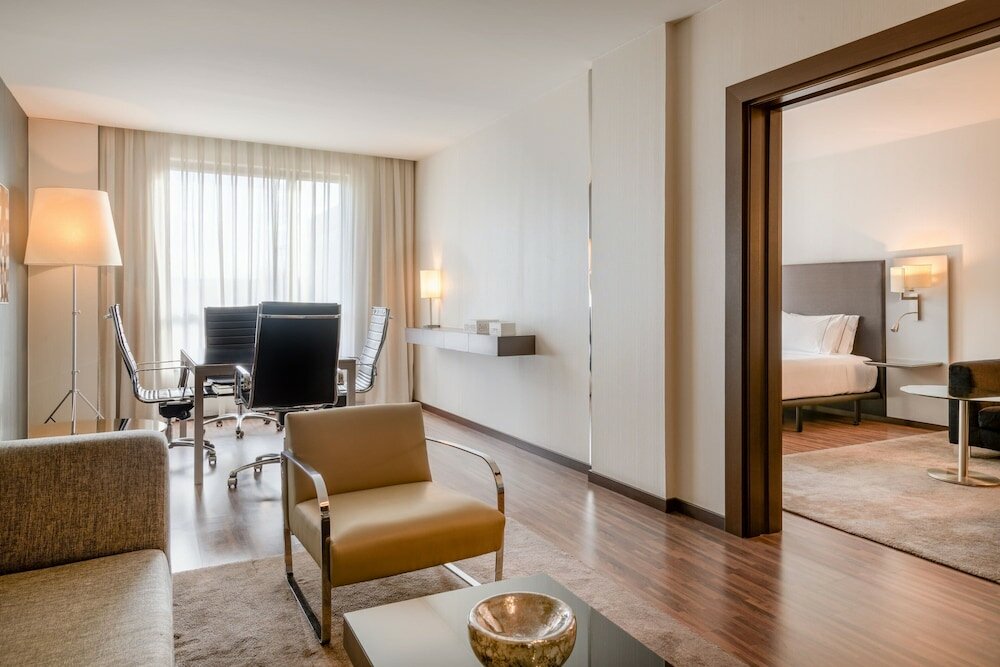 Фото Ac Hotel Coslada Aeropuerto by Marriott