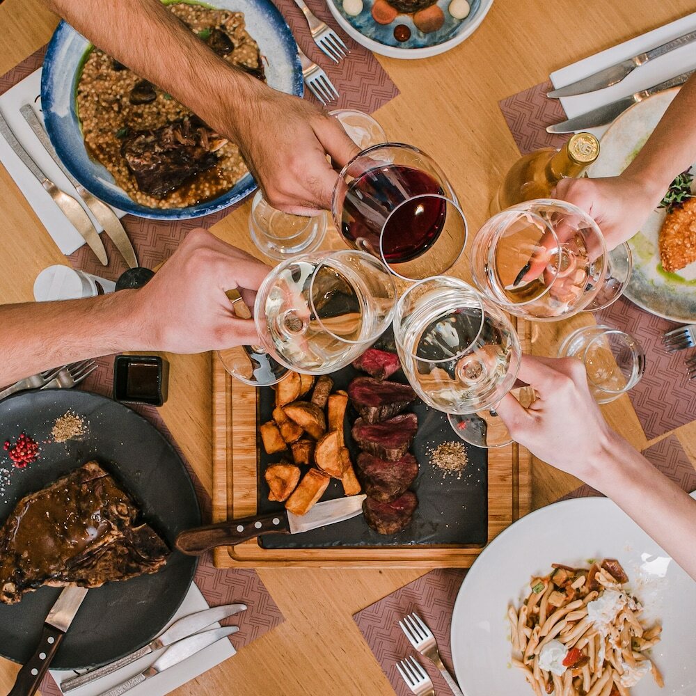 Фото 3Sixty Hotel & Suites