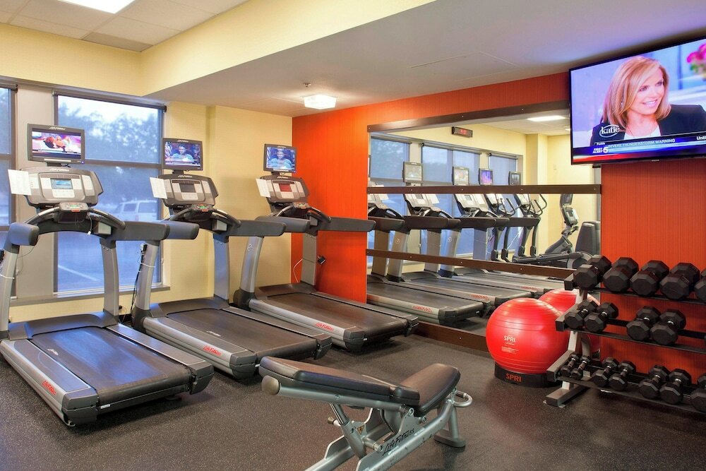 Фото Courtyard by Marriott Pueblo Downtown