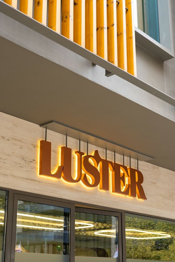 Фото Luster Hotel