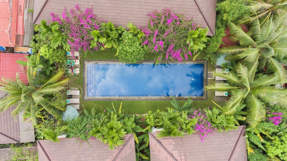 Фото La Residence WatBo Hotel