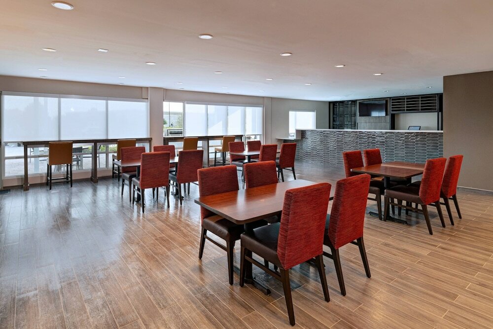 Фото TownePlace Suites by Marriott San Antonio Northwest at The Rim