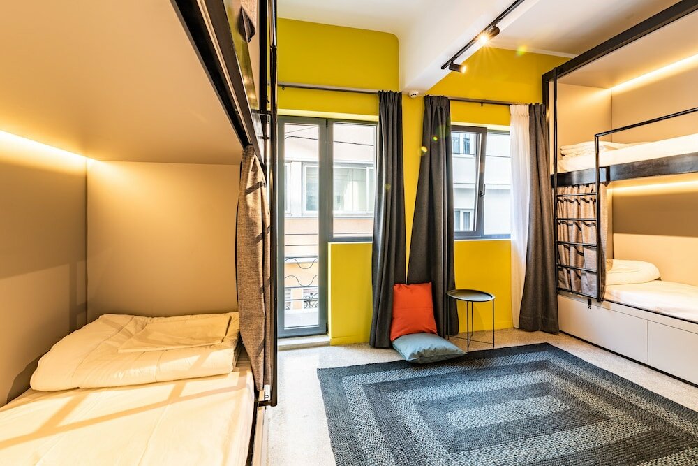 Фото Athens Hub Hostel