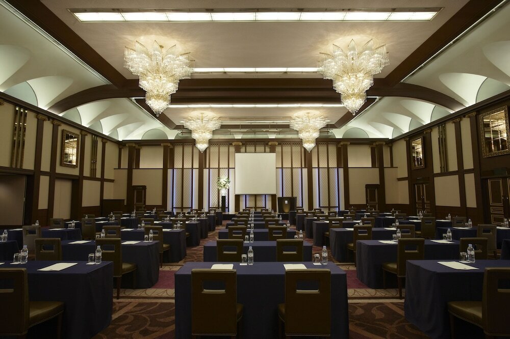 Фото Hankyu International