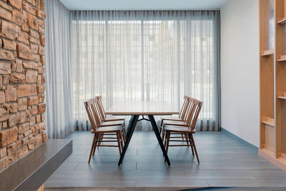 Фото Fairfield Inn & Suites by Marriott Denver Tech Center North