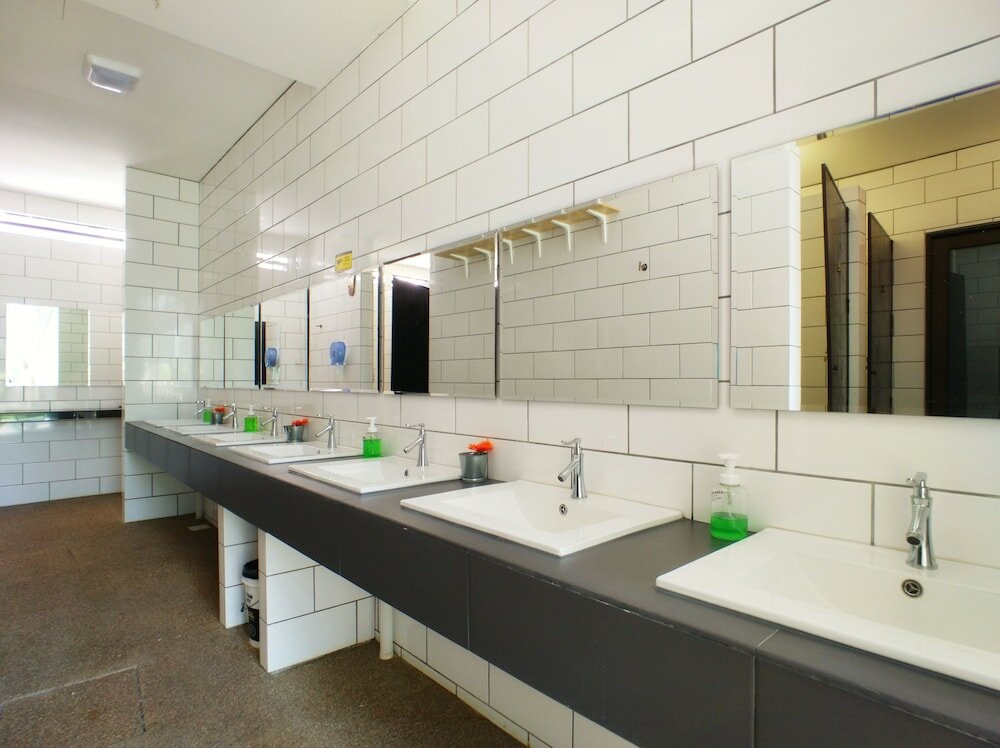 Фото Beds In Garden Hostel Sdn Bhd