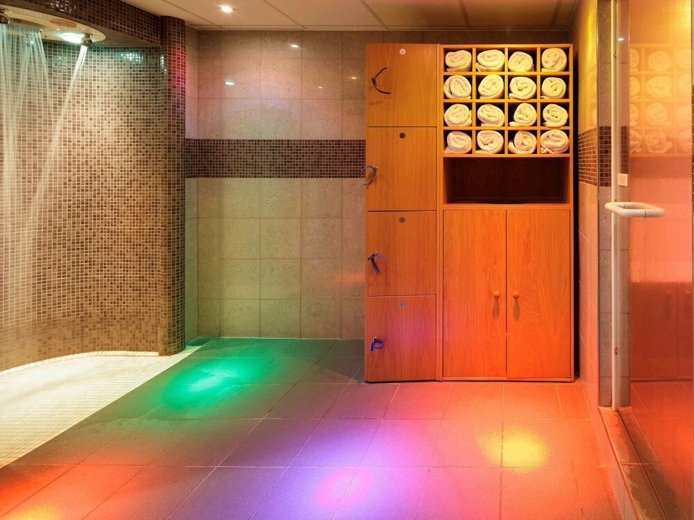 Фото Novotel Manchester Centre