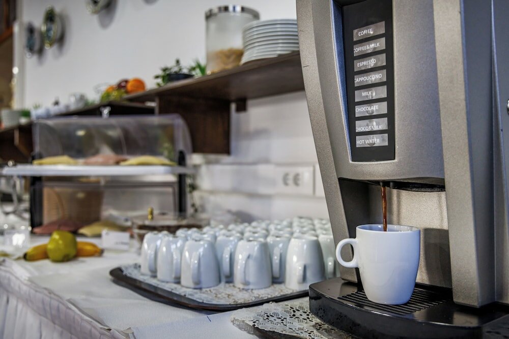 Фото Hotel Dionyssos