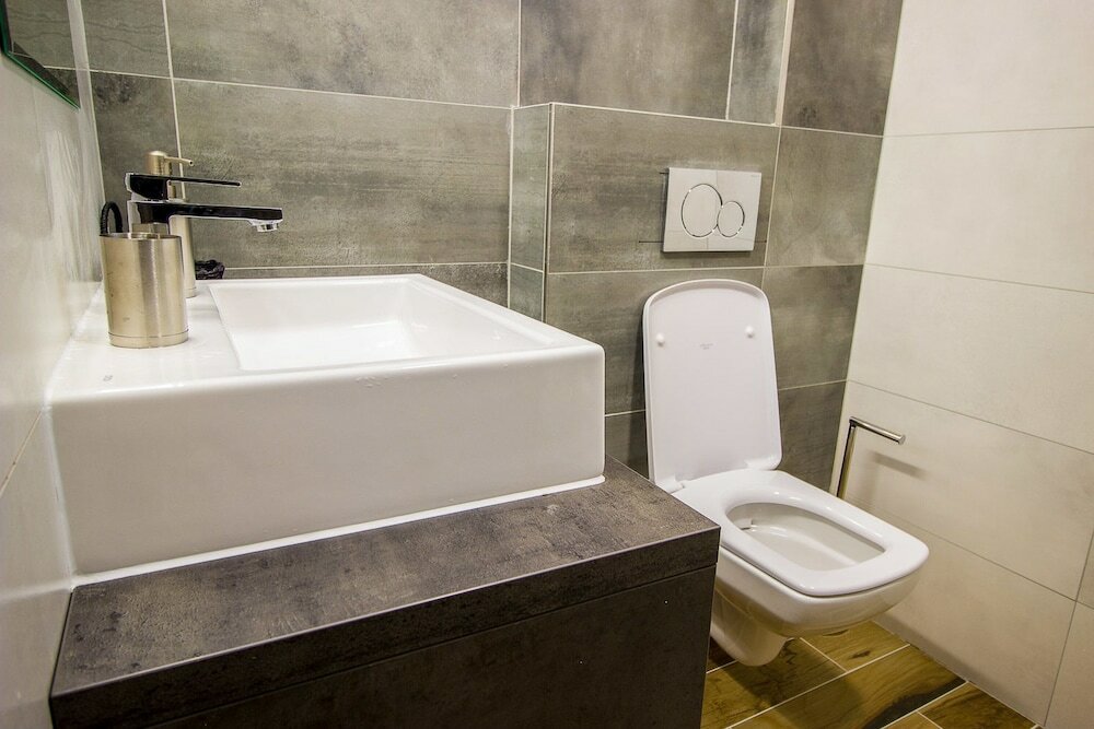 Фото Hotel & Bistro 63