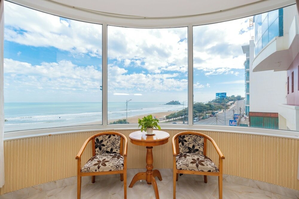 Фото Ngoc Hanh Beach Hotel