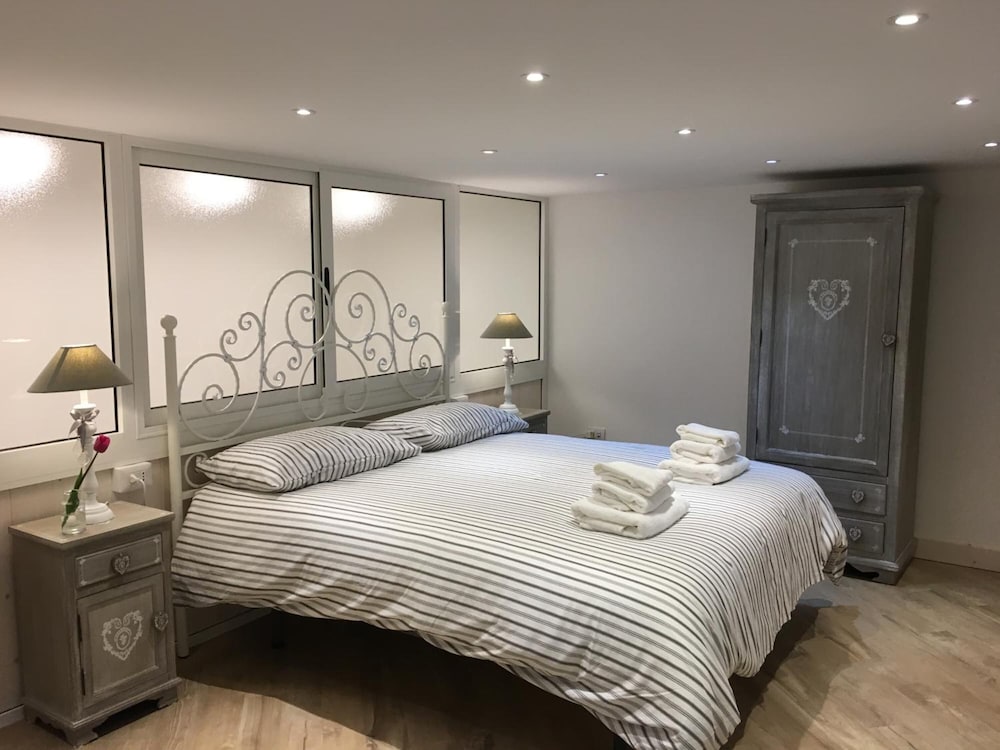 Фото B&b Napoli La scalinata di Chiaia