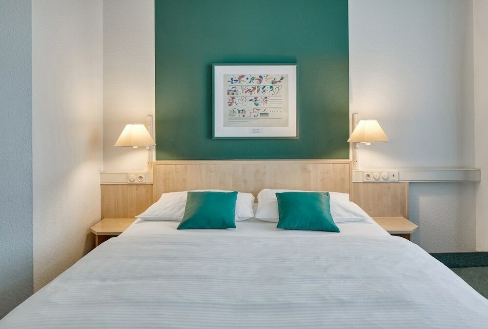 Фото Hotel Kaiserin Augusta