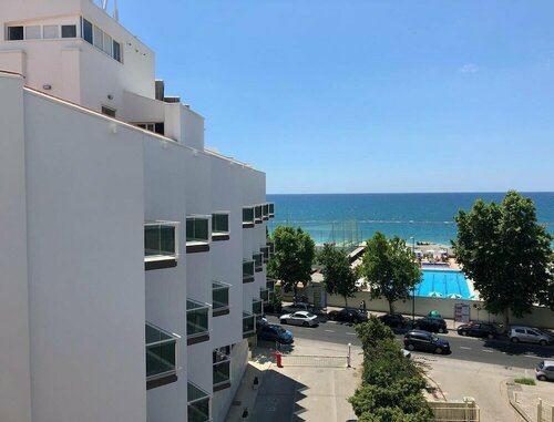 Внешний вид отеля Mediterranea Hotel & Convention Center в Салерно, фото 3