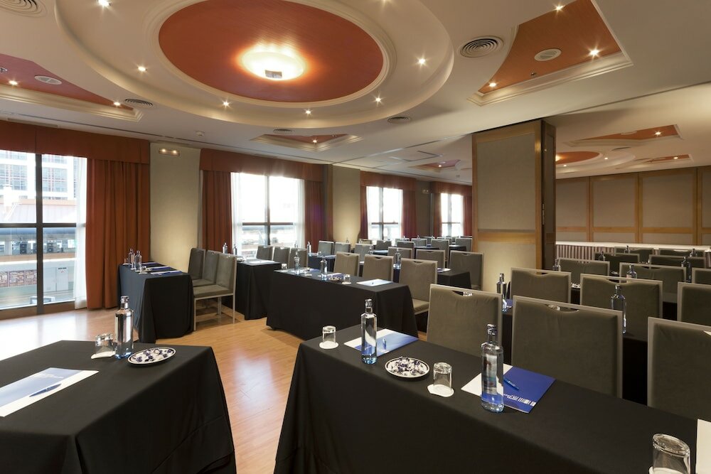 Фото Crisol Vía Castellana