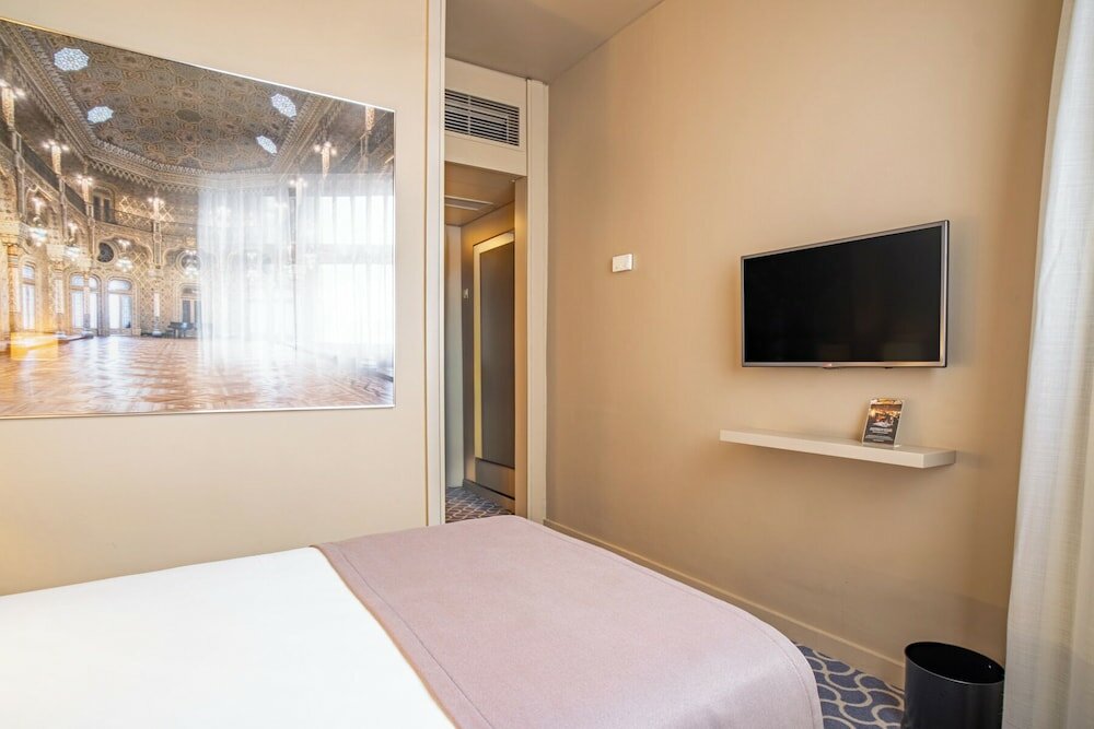 Фото Hotel Dom Henrique