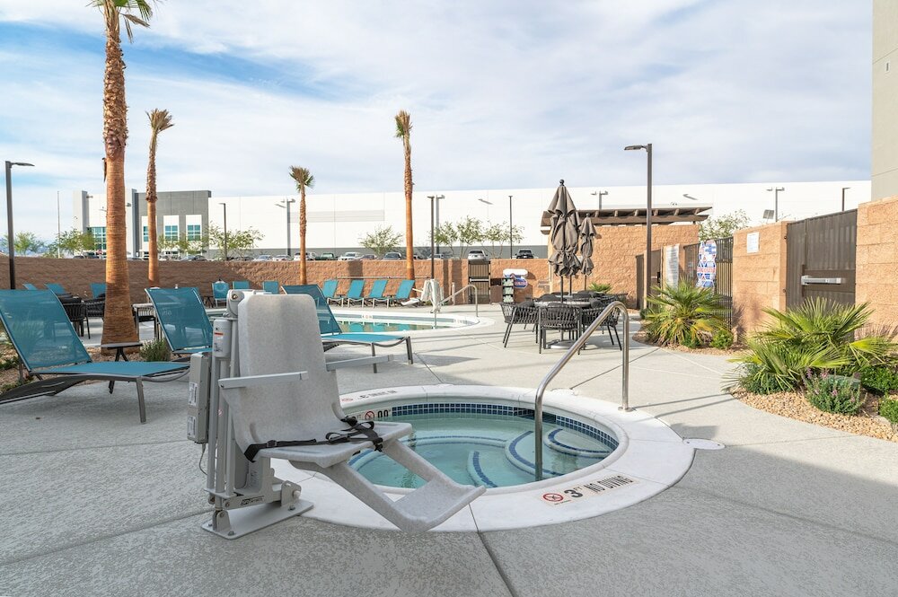 Фото TownePlace Suites by Marriott Las Vegas North I-15