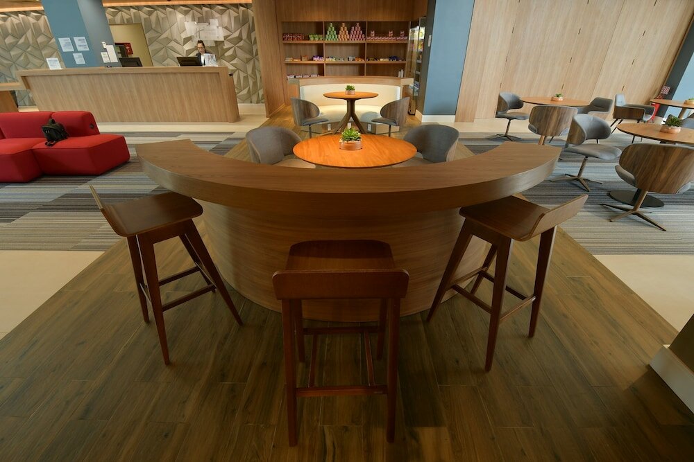 Фото Holiday Inn Express Asuncion Aviadores, an Ihg Hotel