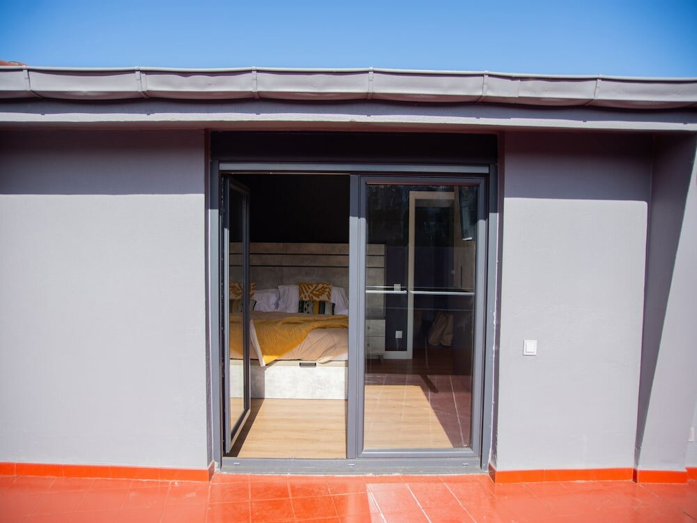 Фото Apartmentos Santander Maliaño Suites 3000