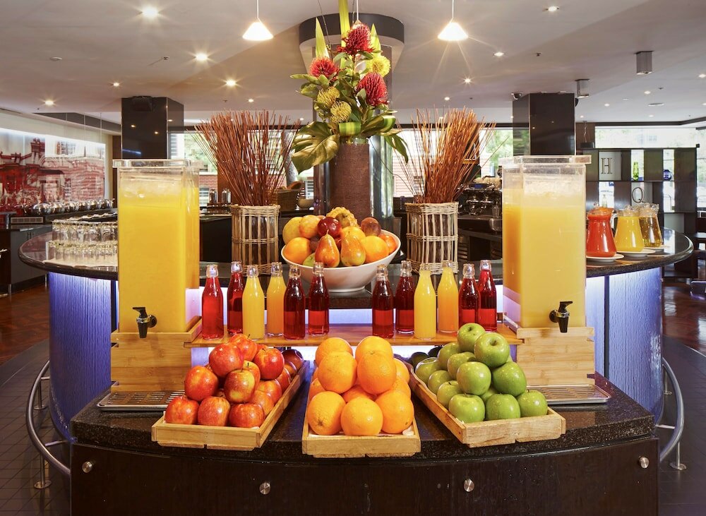 Фото Radisson Hotel on Flagstaff Gardens Melbourne