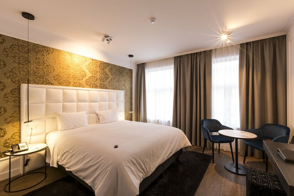 Фото Hotel Rubens - Grote Markt