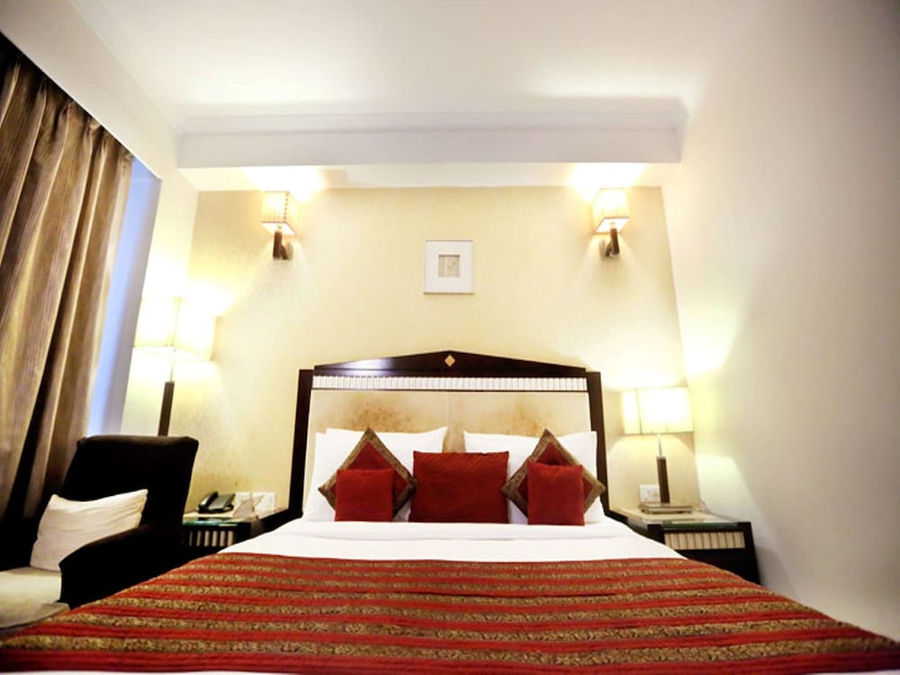 Фото Venizia Sarovar Portico Delhi