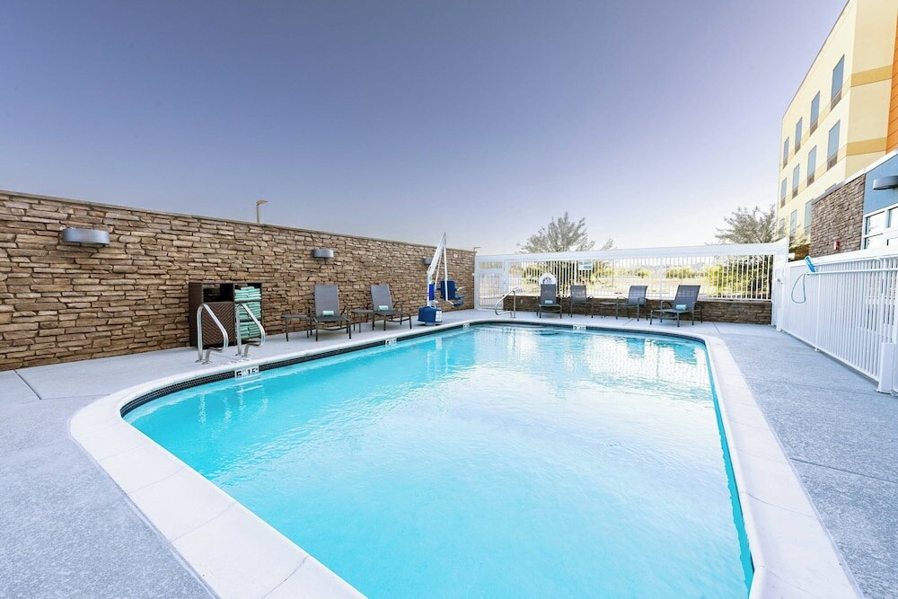 Фото Fairfield Inn & Suites by Marriott Phoenix West/Tolleson