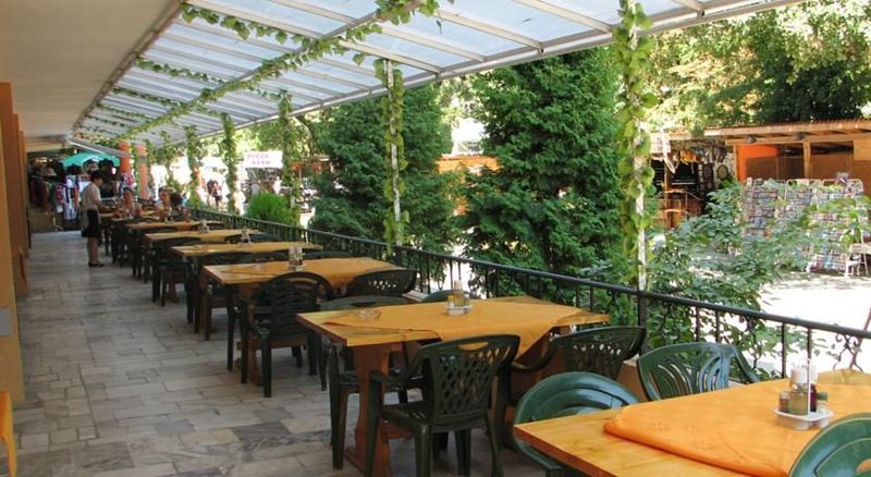 Фото Hotel Kamchia Park