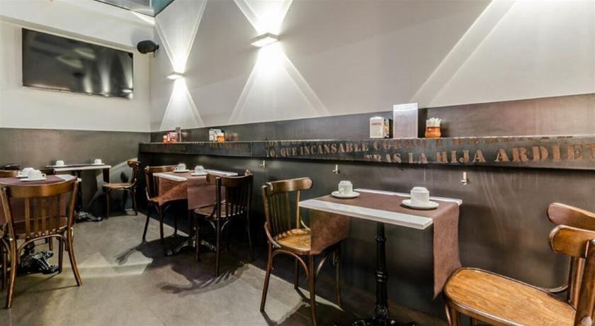 Фото Hotel Apolonia