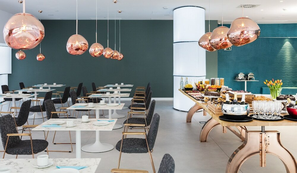 Фото Отель Axel San Sebastián - Adults Only