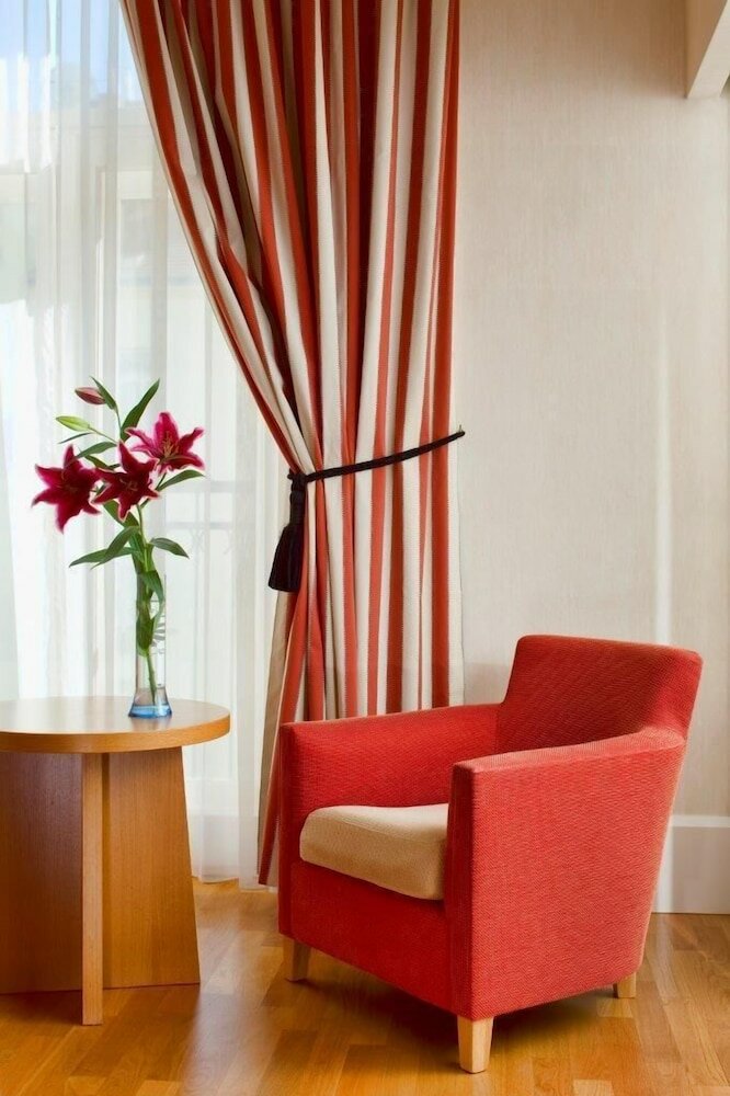 Фото Mamaison Hotel Riverside Prague