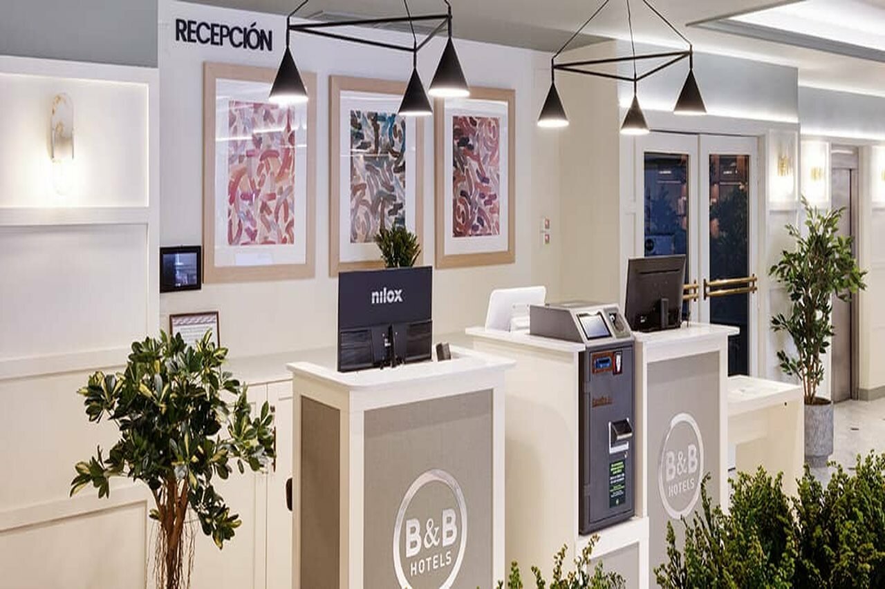 Фото Hotel Zaragoza Royal