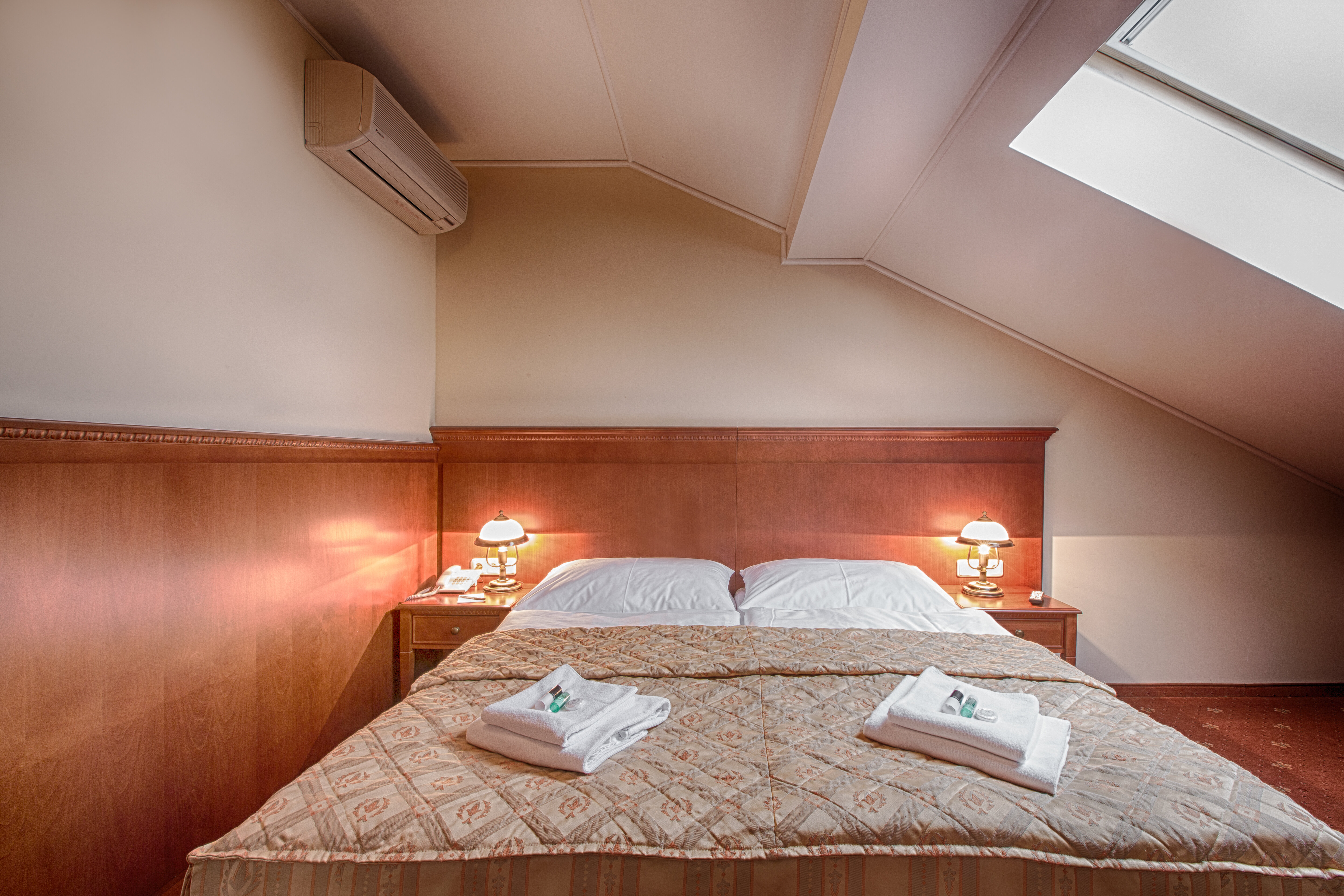 Фото Hotel Arkada