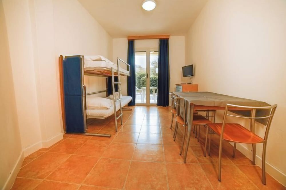 Фото Hotel Residence Oasi d'Oriente