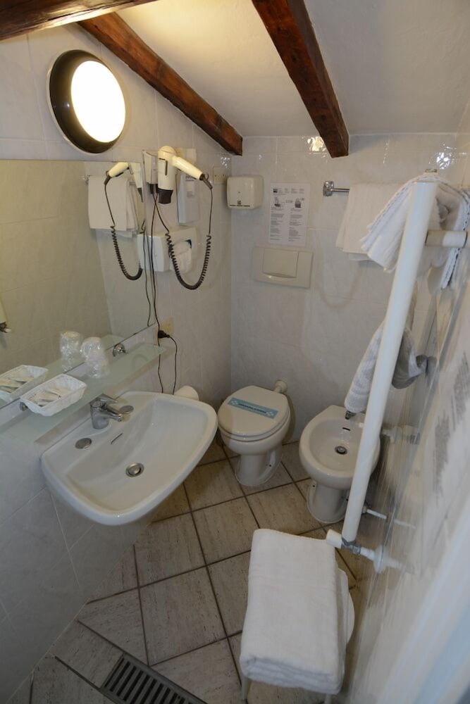 Фото Abbazia Bed & Breakfast