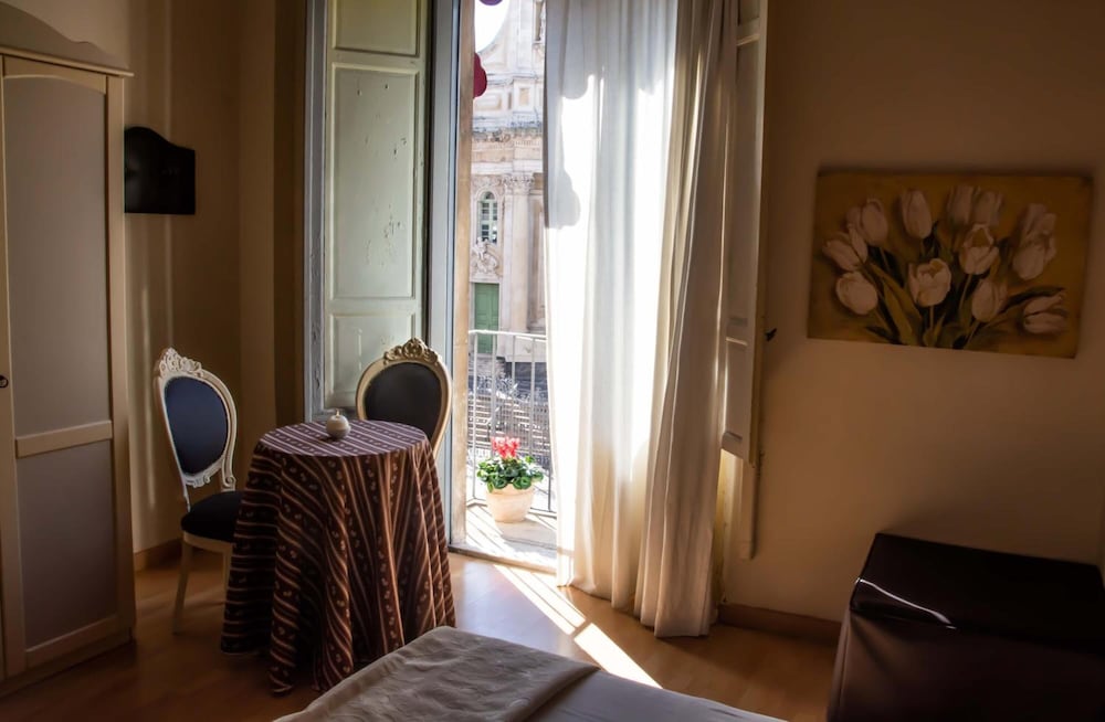 Фото La Collegiata Guest House