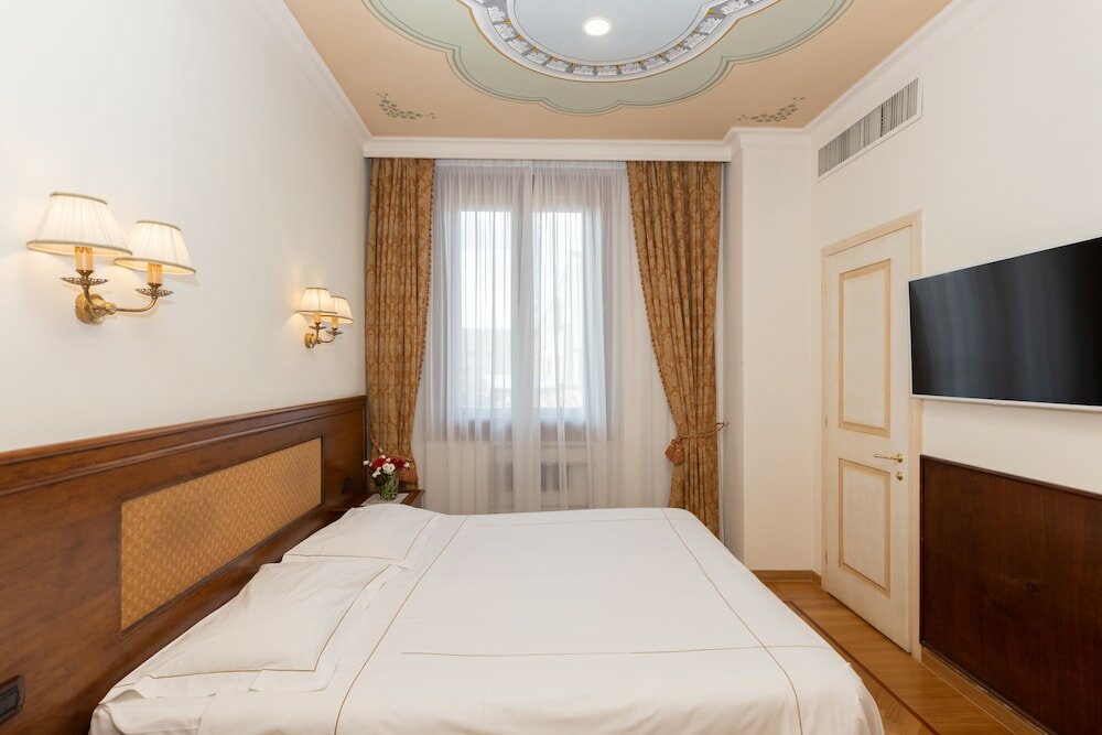 Фото Hotel Adler Cavalieri