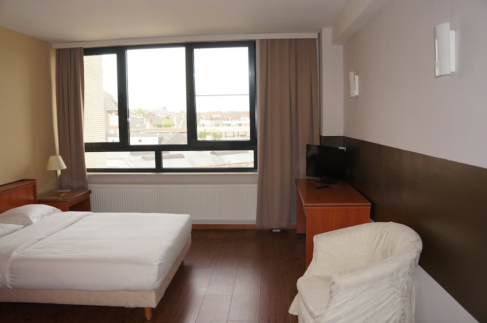 Фото Escale Hotel