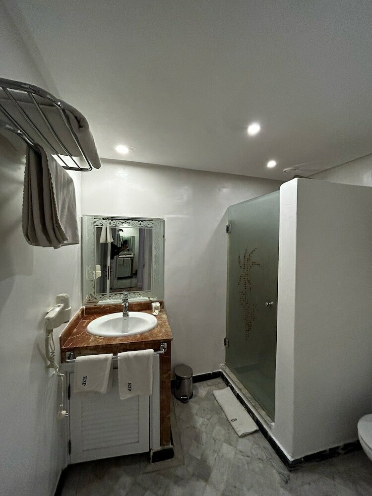 Фото Les Trois Palmiers