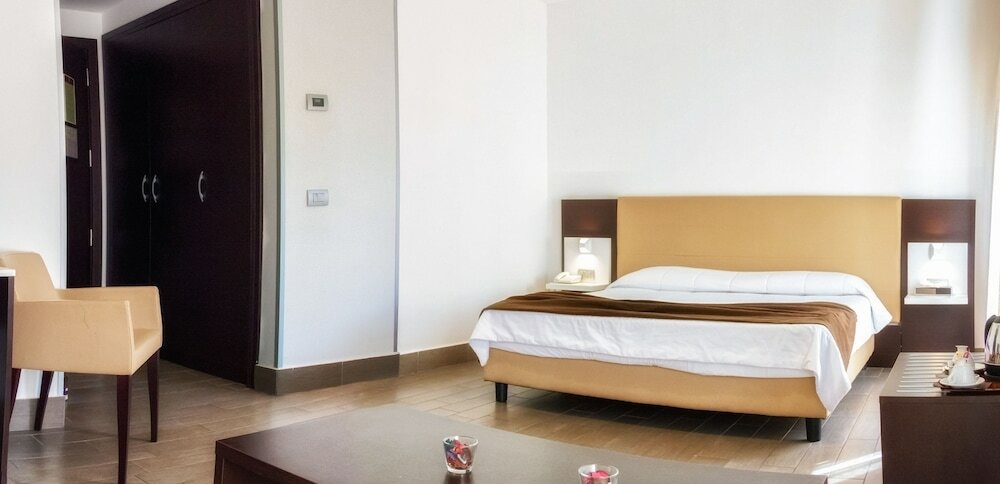 Фото Lh Hotel Excel Roma Montemario