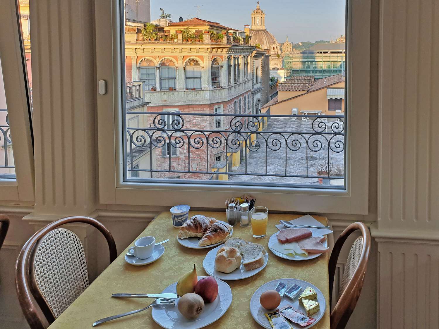 Фото отеля 3