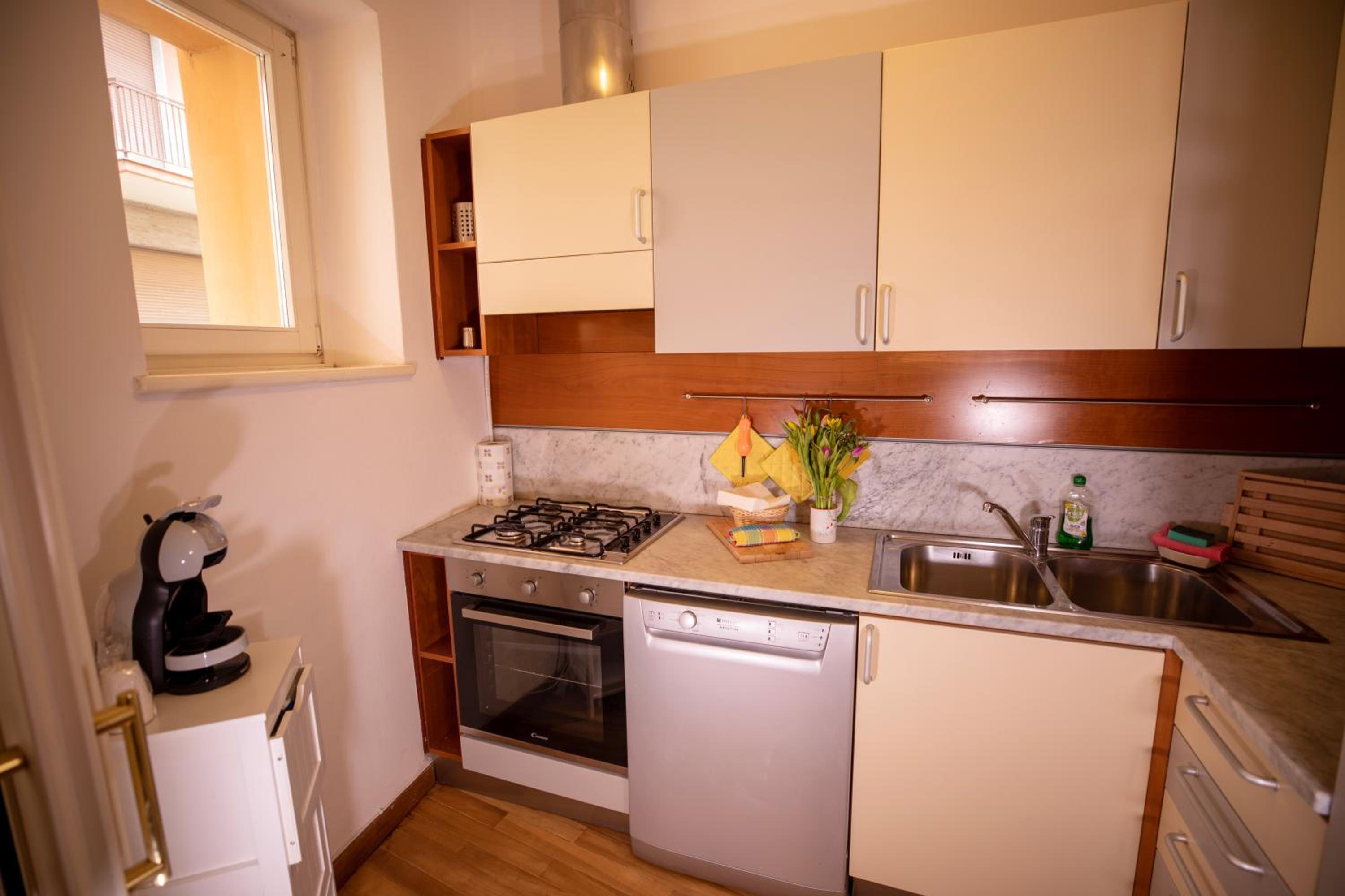 Фото 32071112244