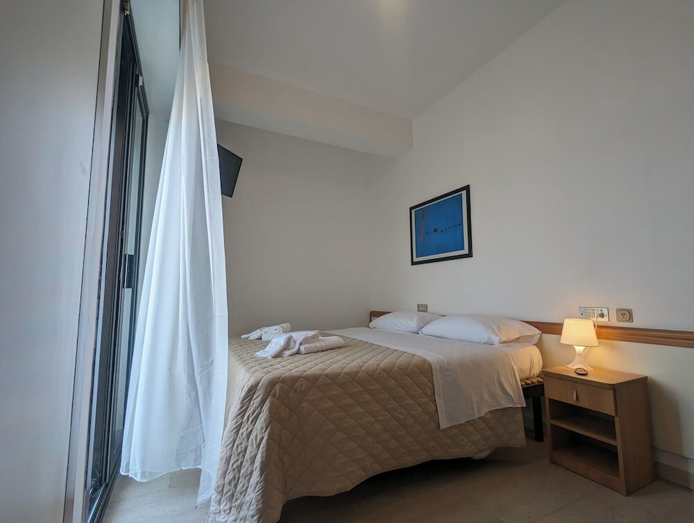 Фото Hotel Grand Meeting